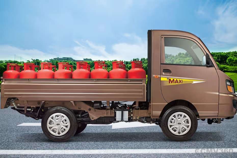 1050 kg payload, 2500 mm cargo box with long wheelbase 1050 kg payload, 2500 mm cargo box with long wheelbase