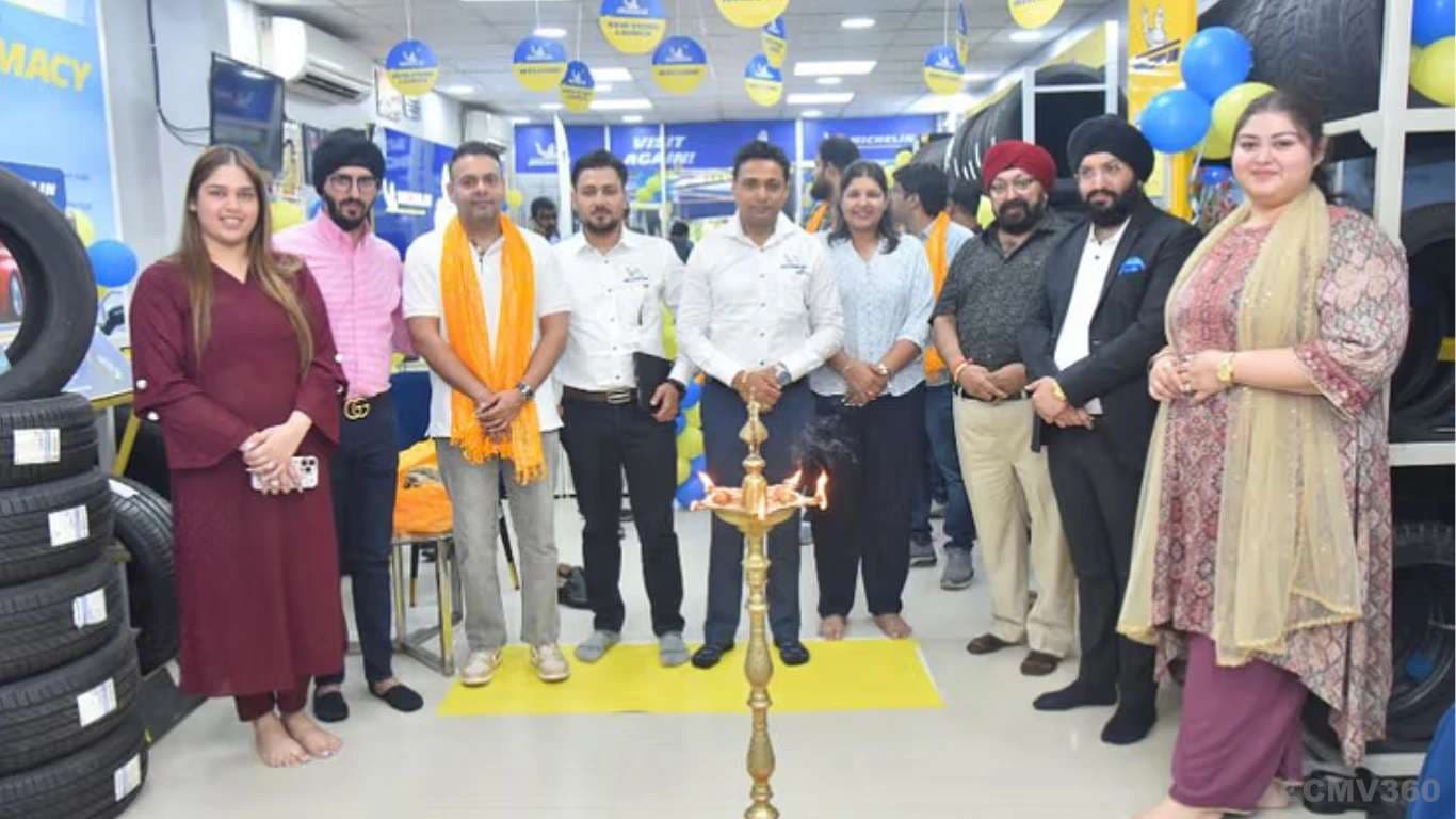 मिशेलिन इंडिया ने लखनऊ में पहला टायर्स एंड सर्विसेज स्टोर खोला Michelin India Opens First Tyres & Services Store in Lucknow in partnership with Tyre On Wheels